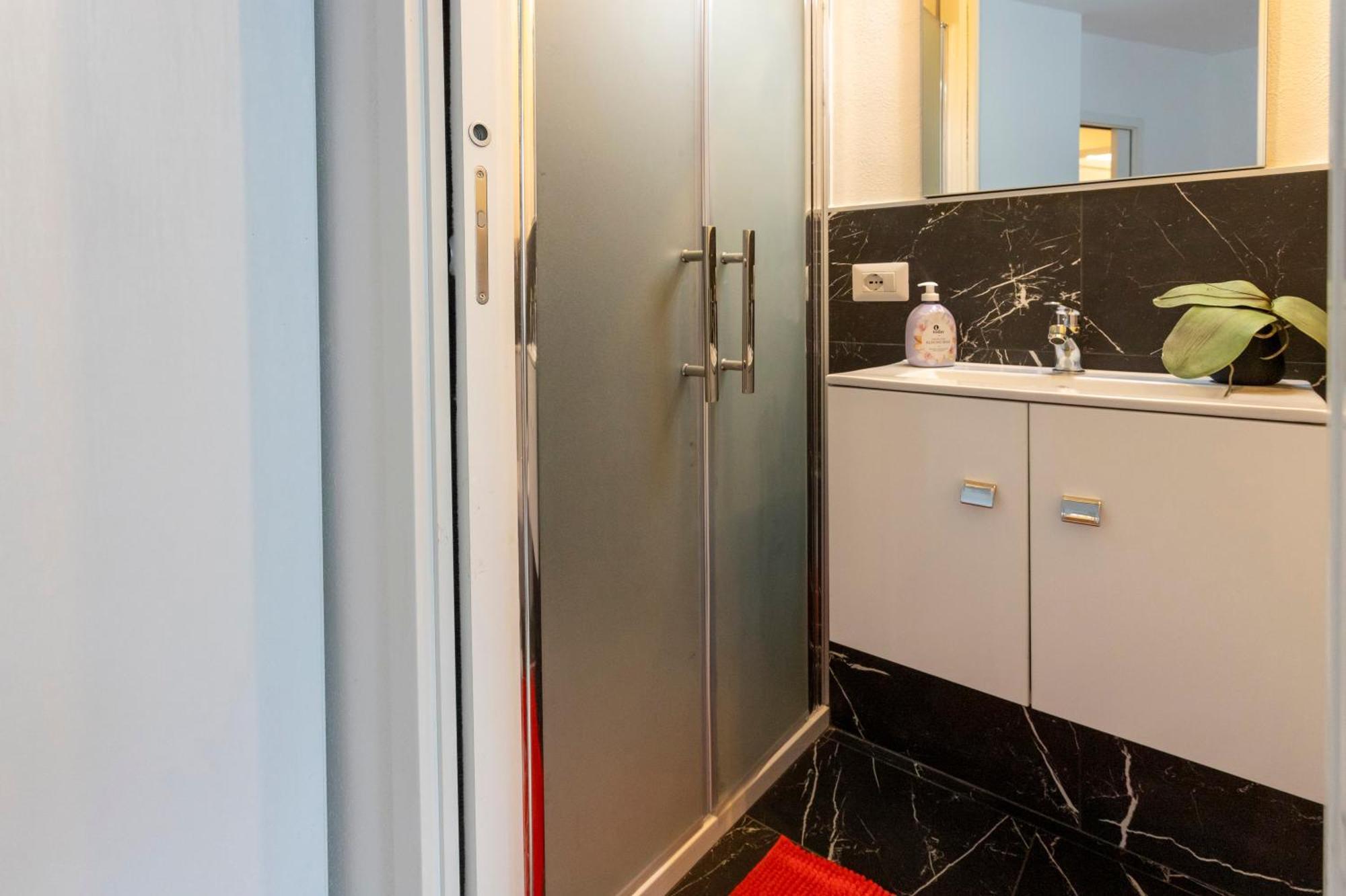 San Martino Suite โนวารา ภายนอก รูปภาพ