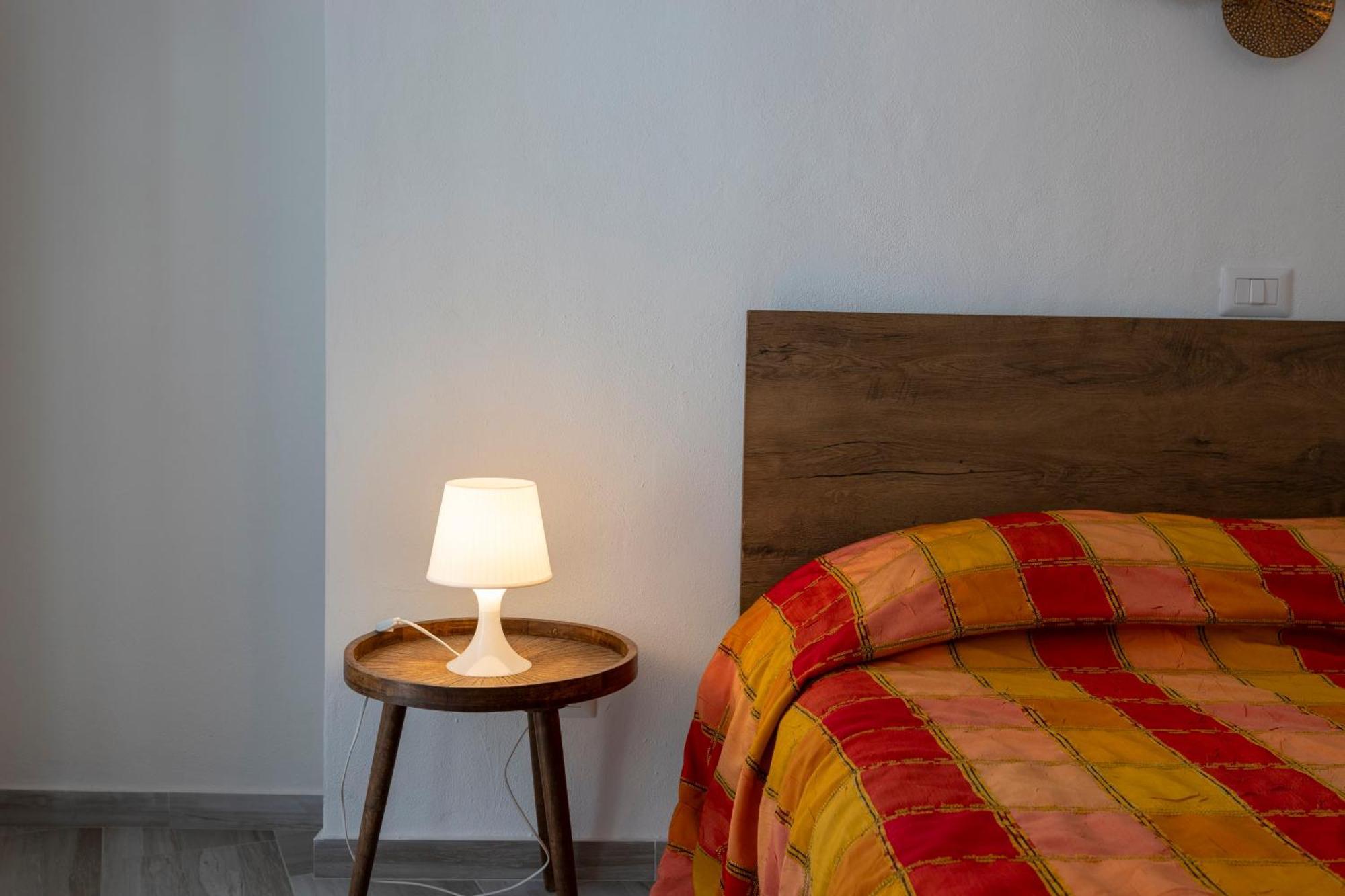San Martino Suite โนวารา ภายนอก รูปภาพ