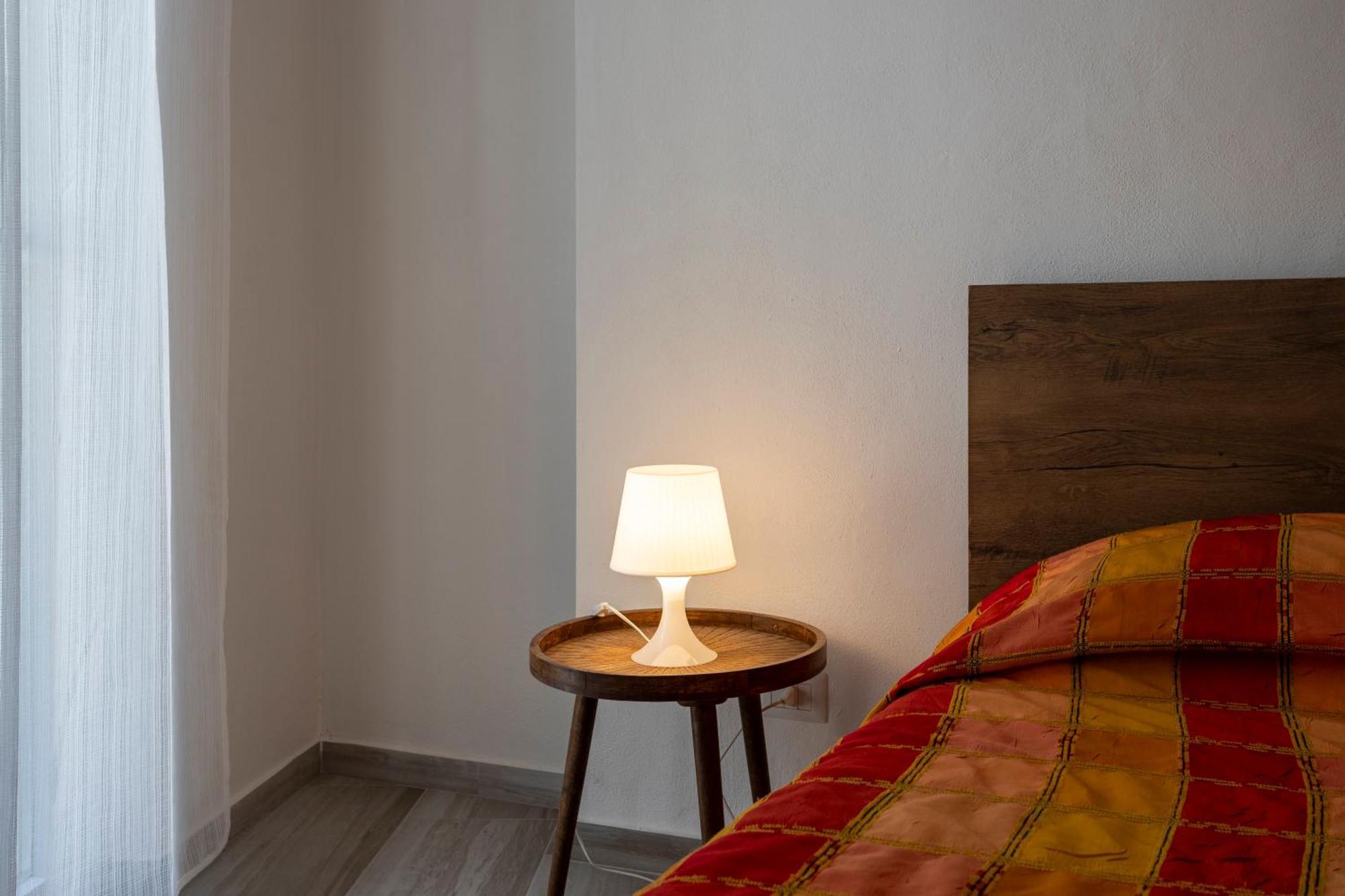San Martino Suite โนวารา ภายนอก รูปภาพ