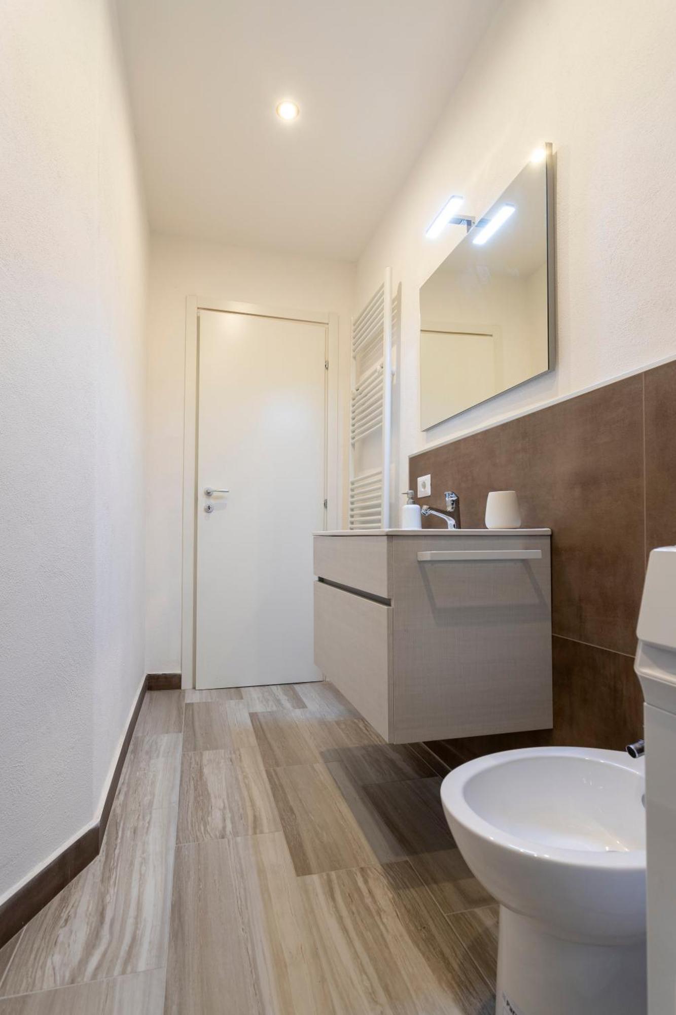San Martino Suite โนวารา ภายนอก รูปภาพ