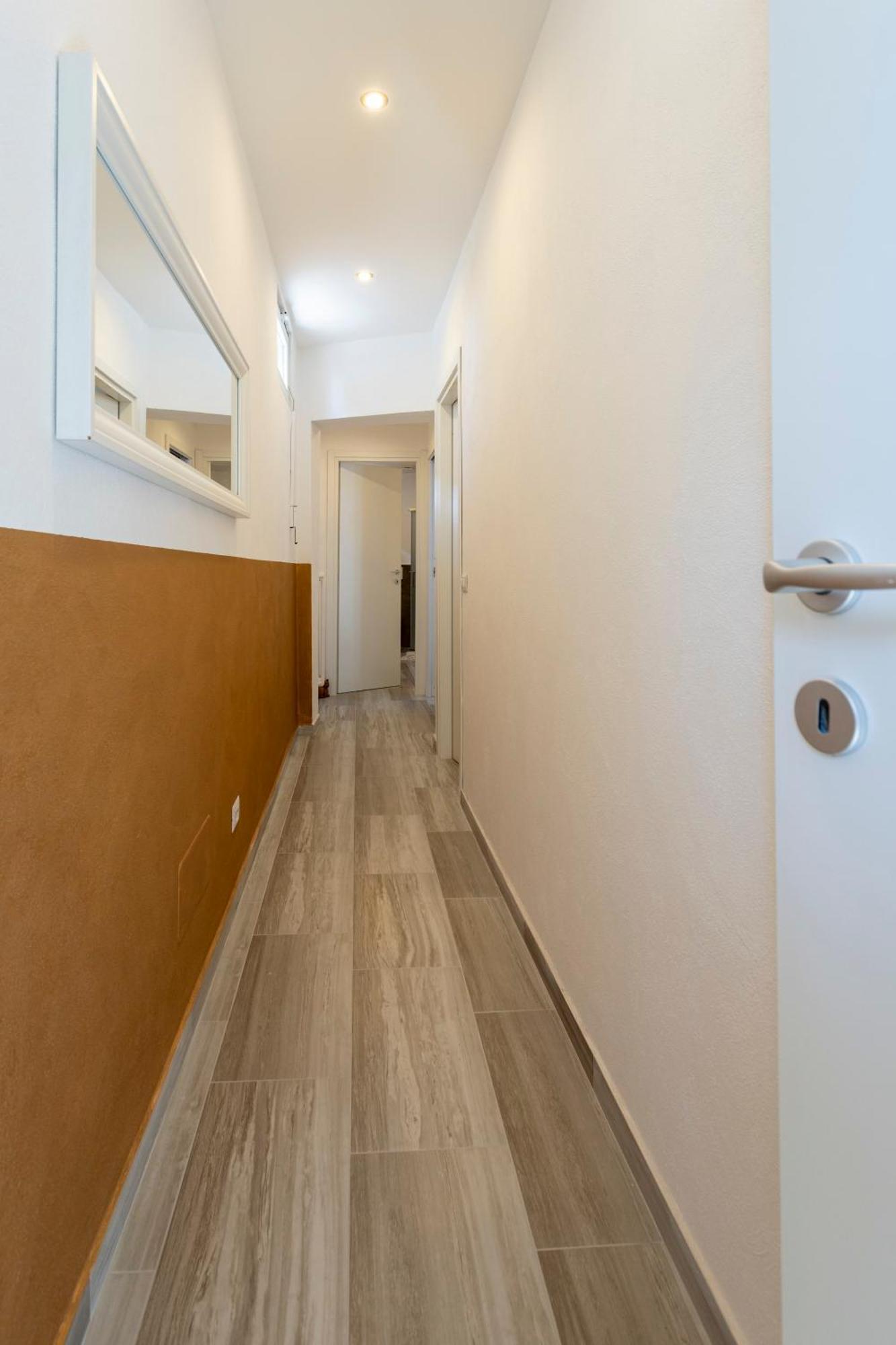 San Martino Suite โนวารา ภายนอก รูปภาพ