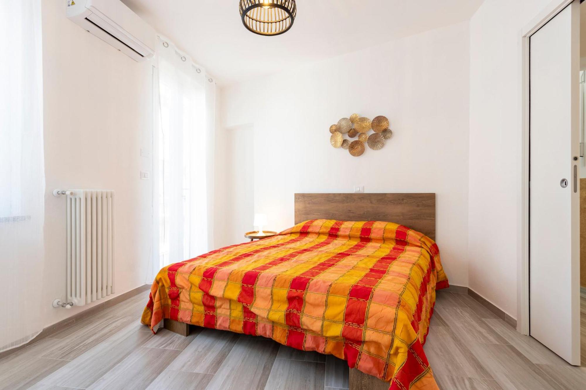 San Martino Suite โนวารา ภายนอก รูปภาพ