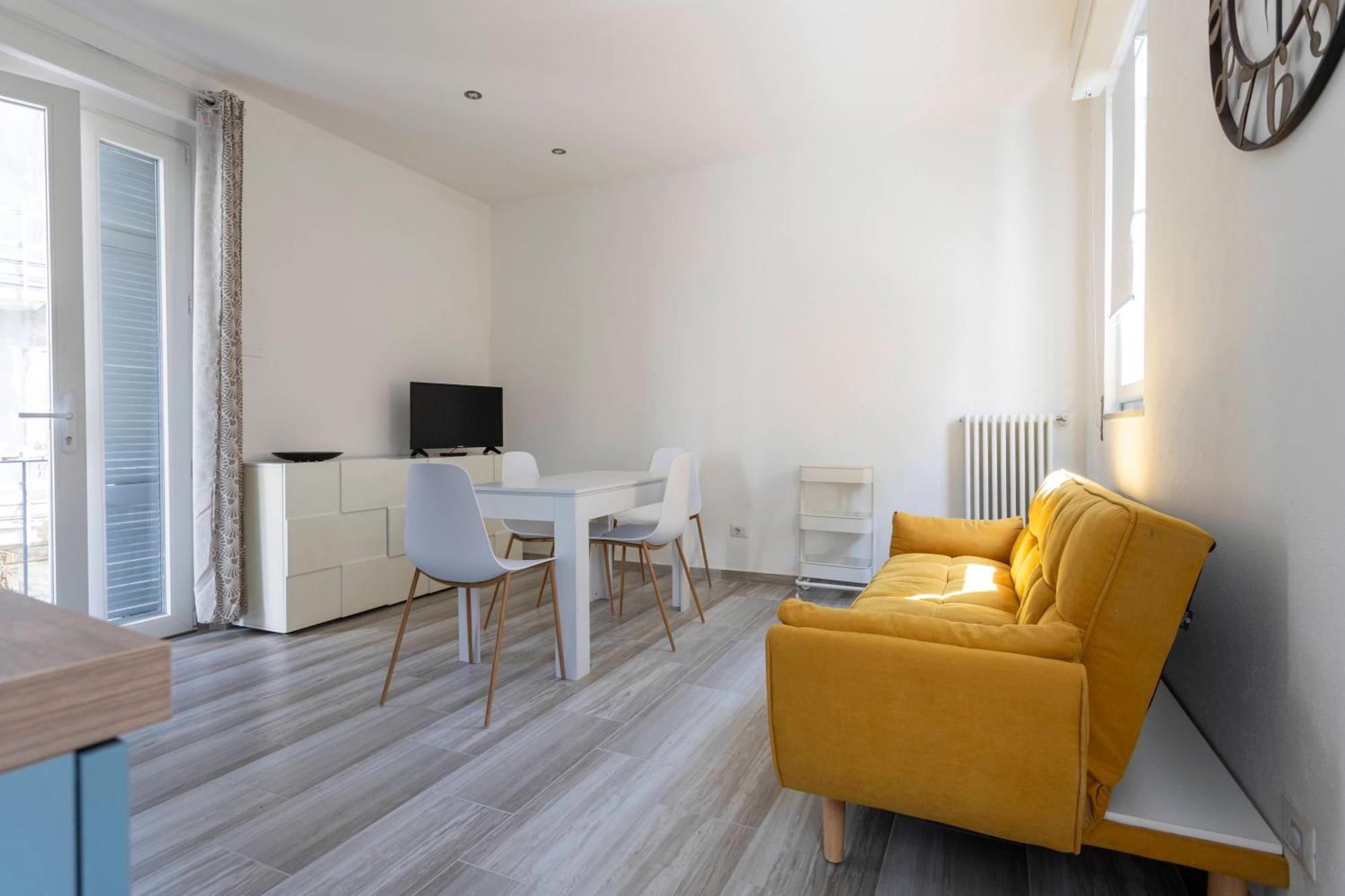 San Martino Suite โนวารา ภายนอก รูปภาพ