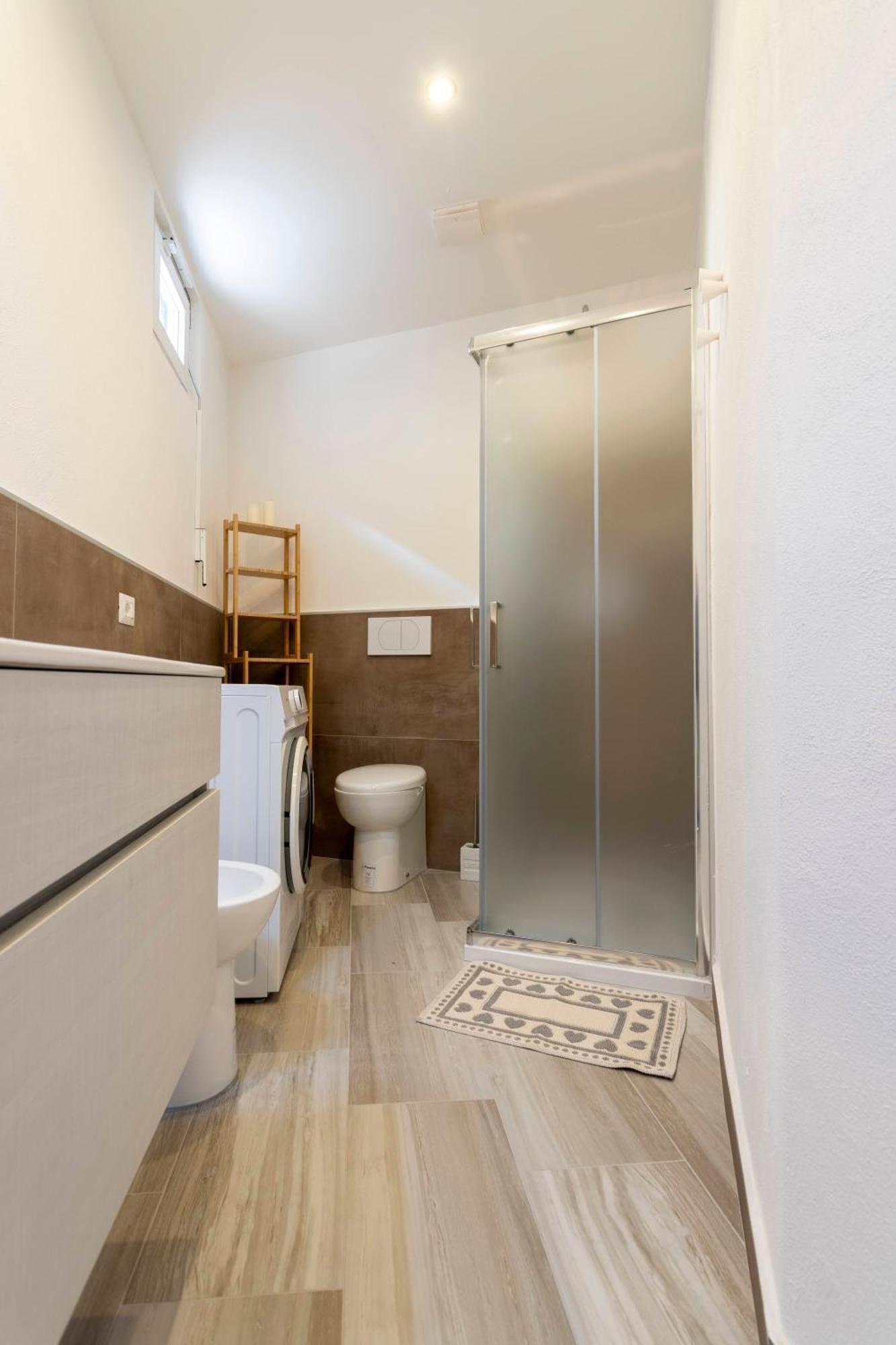 San Martino Suite โนวารา ภายนอก รูปภาพ
